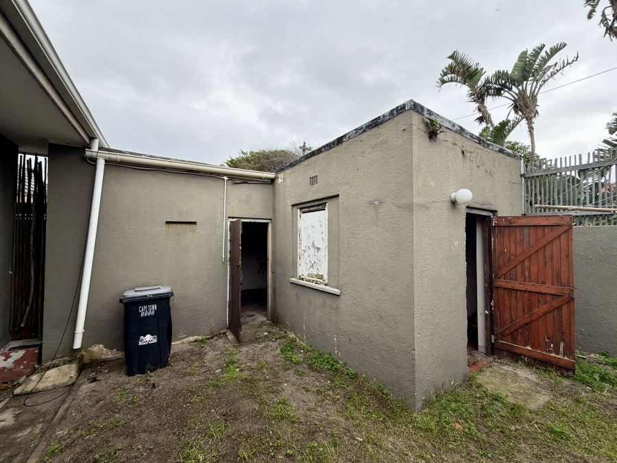4 Bedroom Property for Sale in Muizenberg Western Cape
